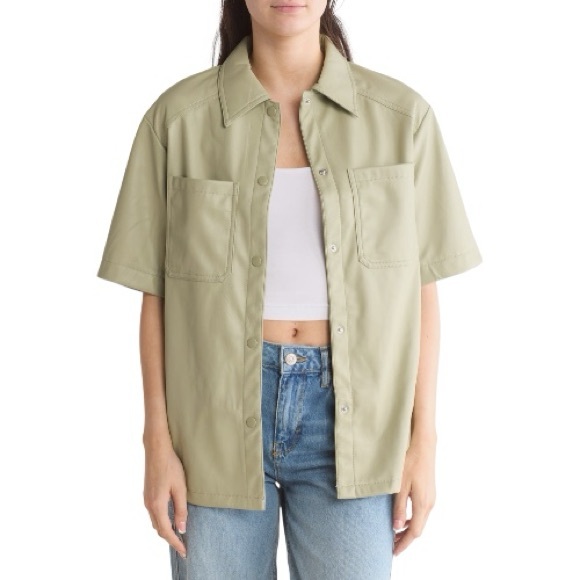 Topshop Jackets & Blazers - NWT Topshop Sage Green Faux Leather Short Sleeve Shacket - Size 6